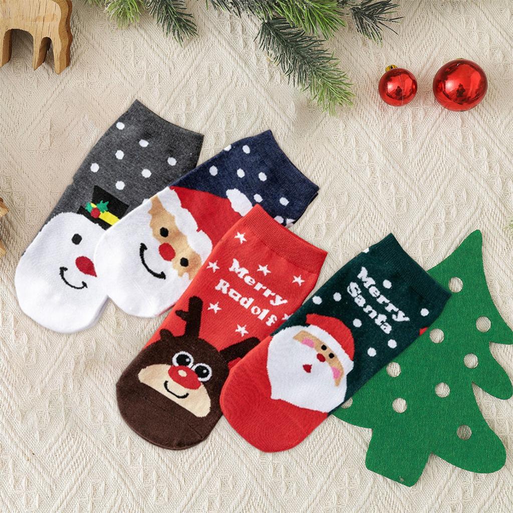 4 Pair Novelty Low Crew Socks Chrismas Short Sock Spotted Background