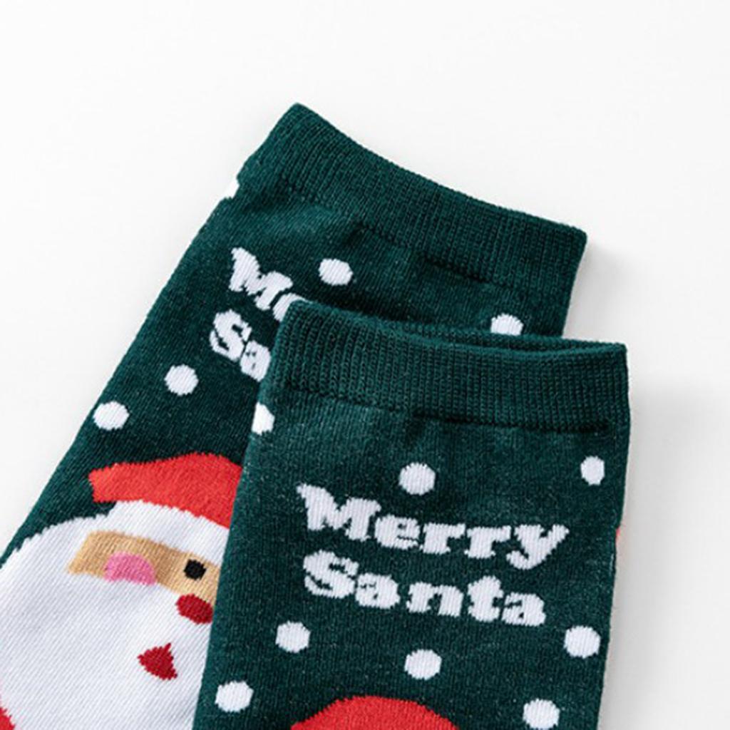 4 Pair Novelty Low Crew Socks Chrismas Short Sock Spotted Background