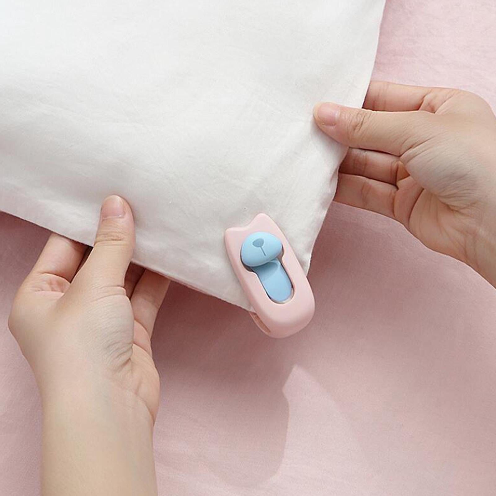 4 PCS Blanket Grippers Quilt Non-Slip Adjustable Mattress Bear Clip Fastener Light Pink