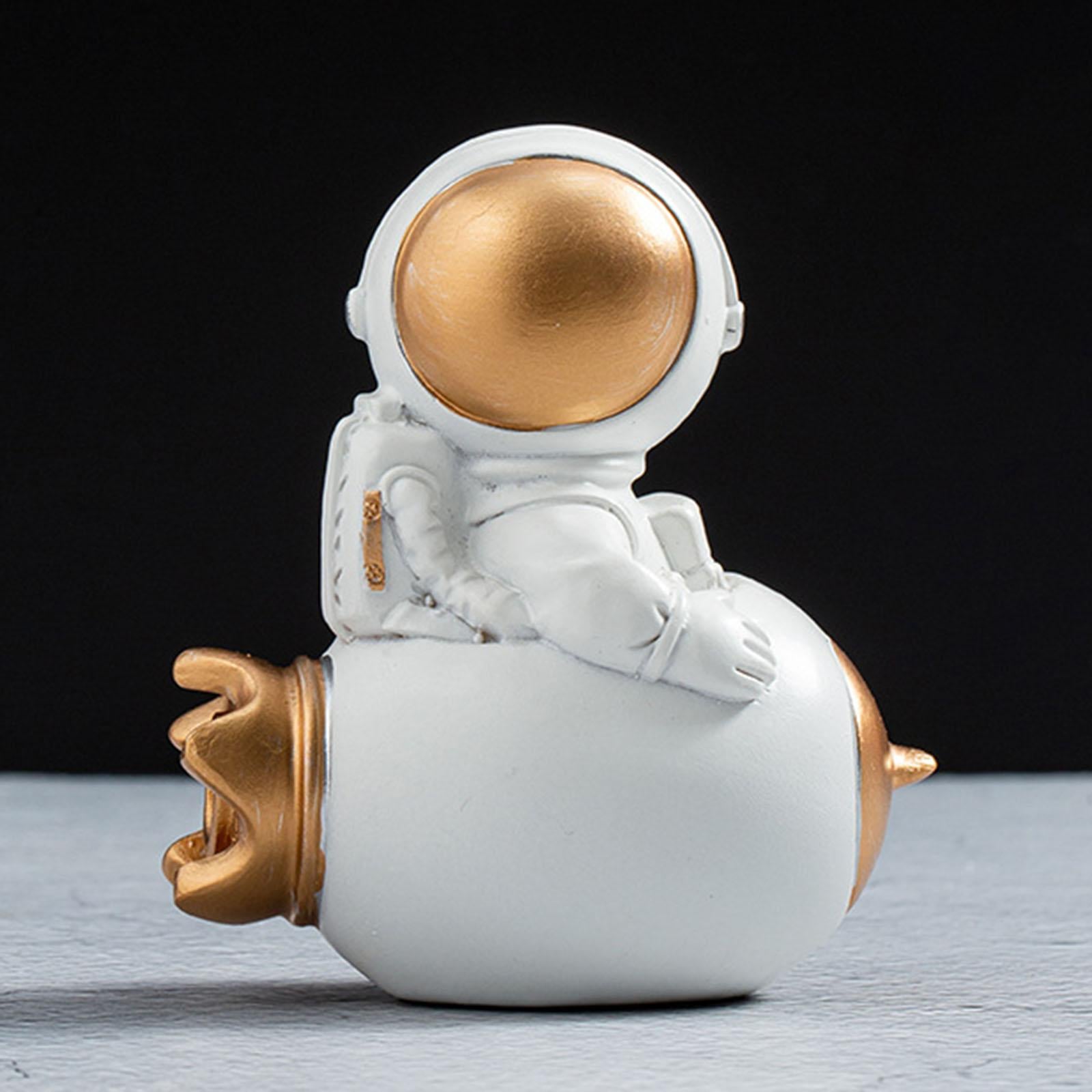Spaceman Figurine Educational Themed Art for Themed Party Decor Housewarming Sitting Rocket