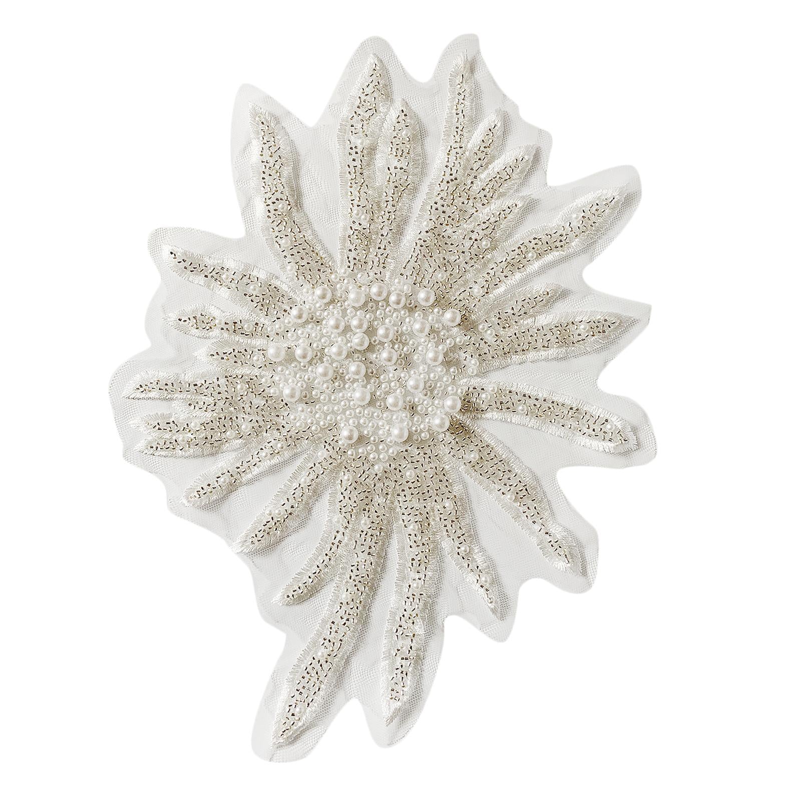Faux Pearls Flower Patches Sew on Paste Embroidered Trim Appliques White