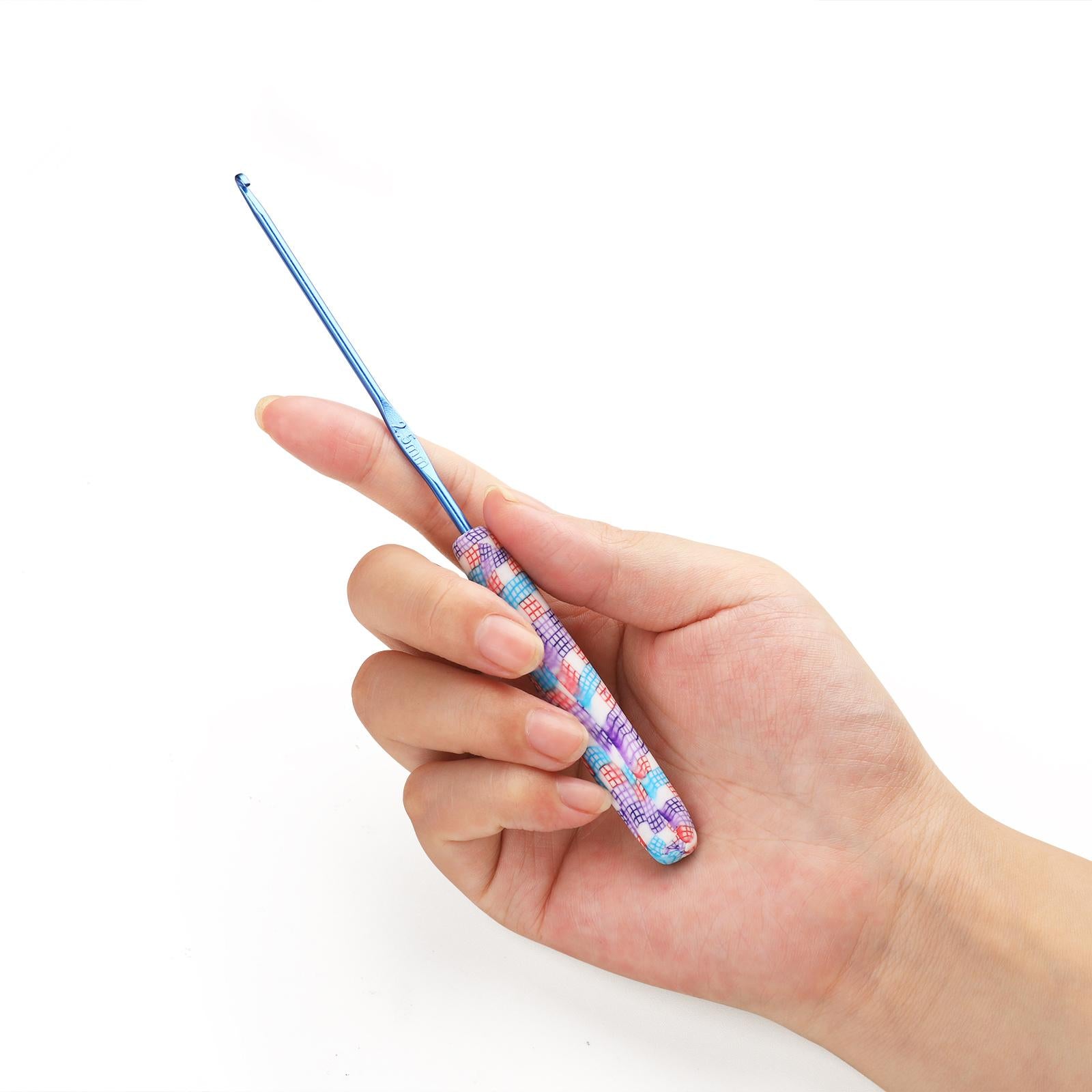 31Pcs Crochet Hook Kit Yarn Knitting Hooks + Case 9-Sizes for Beginners Blue Case