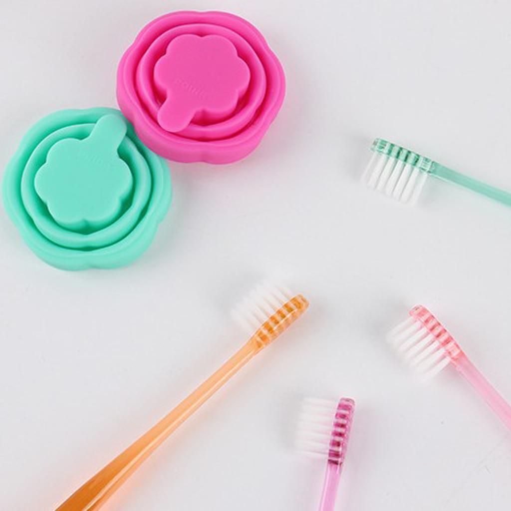 Reusable Silicone Expandable Collapsible Travel Cup with Toothbrush Green