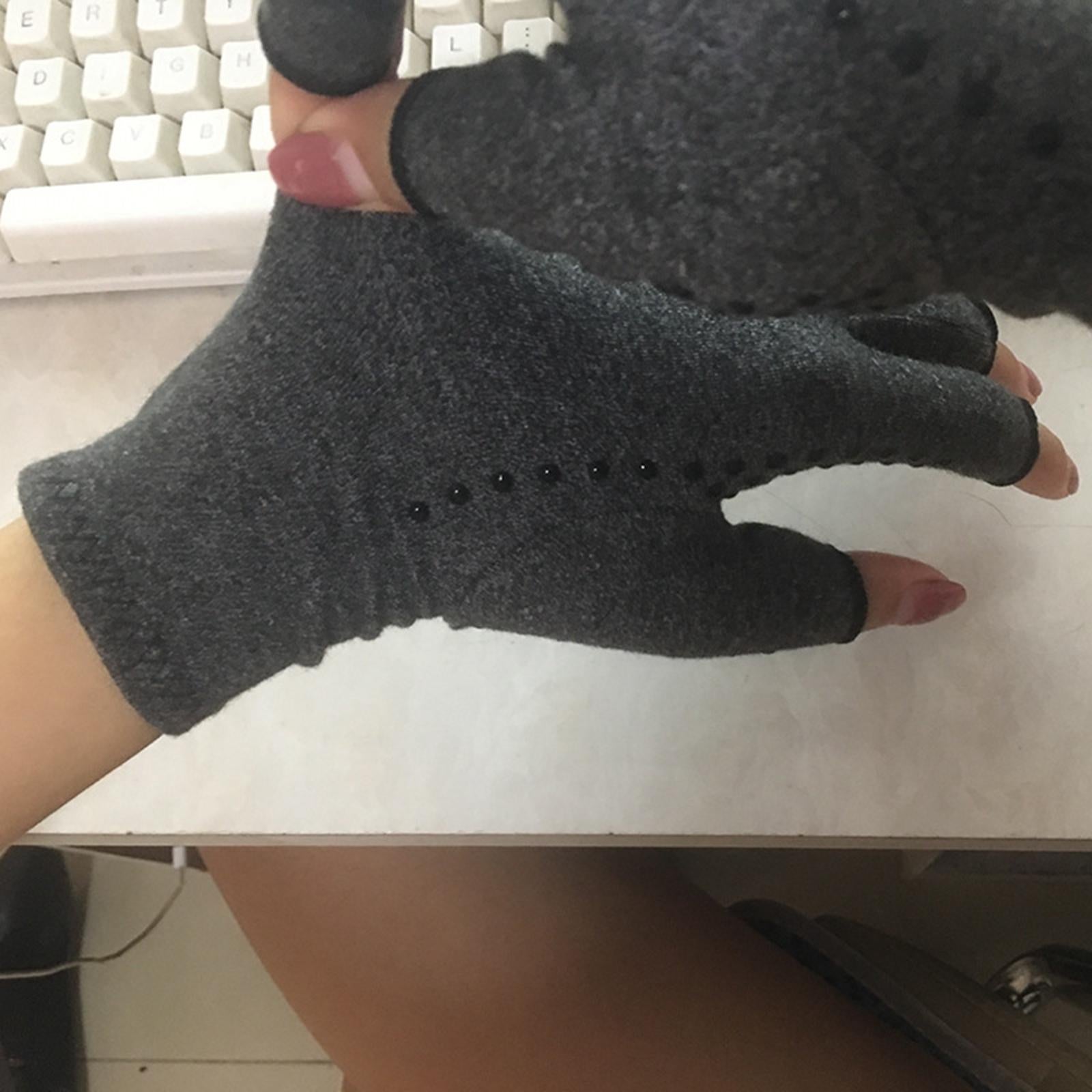 Magnetic Therapeutic Arthritic Half Finger Compress Gloves Therapy M