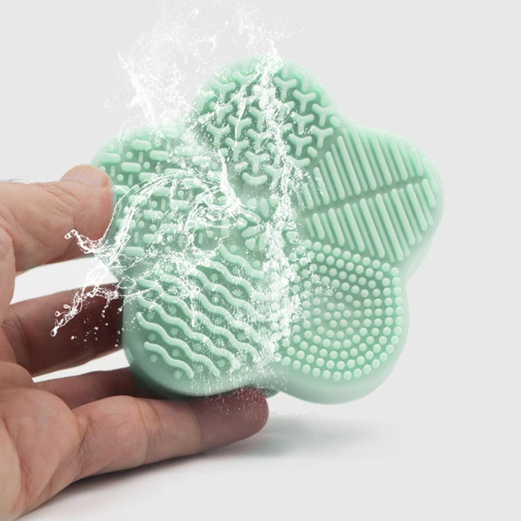 Cosmetic Brush Cleaning Pad with Color Removal Sponge Accessories Green