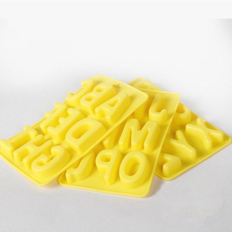 A-Z 3 in 1 Letter Ice Cube Ice Box Silicone Ice Tray Set (Yellow)