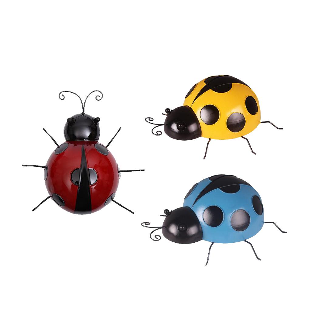 3Pcs Mini Metal Ladybug Fence Hanger Wall Hanging Outdoor Garden Decor 10cm