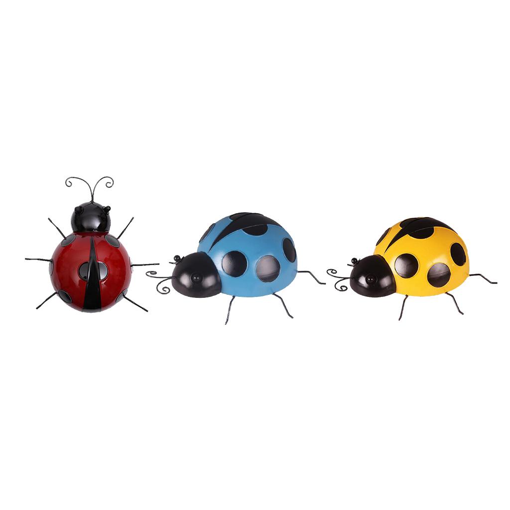3Pcs Mini Metal Ladybug Fence Hanger Wall Hanging Outdoor Garden Decor 10cm