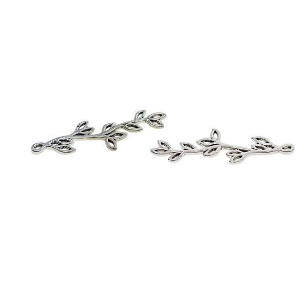 4x30x Flat Leaf Pendant