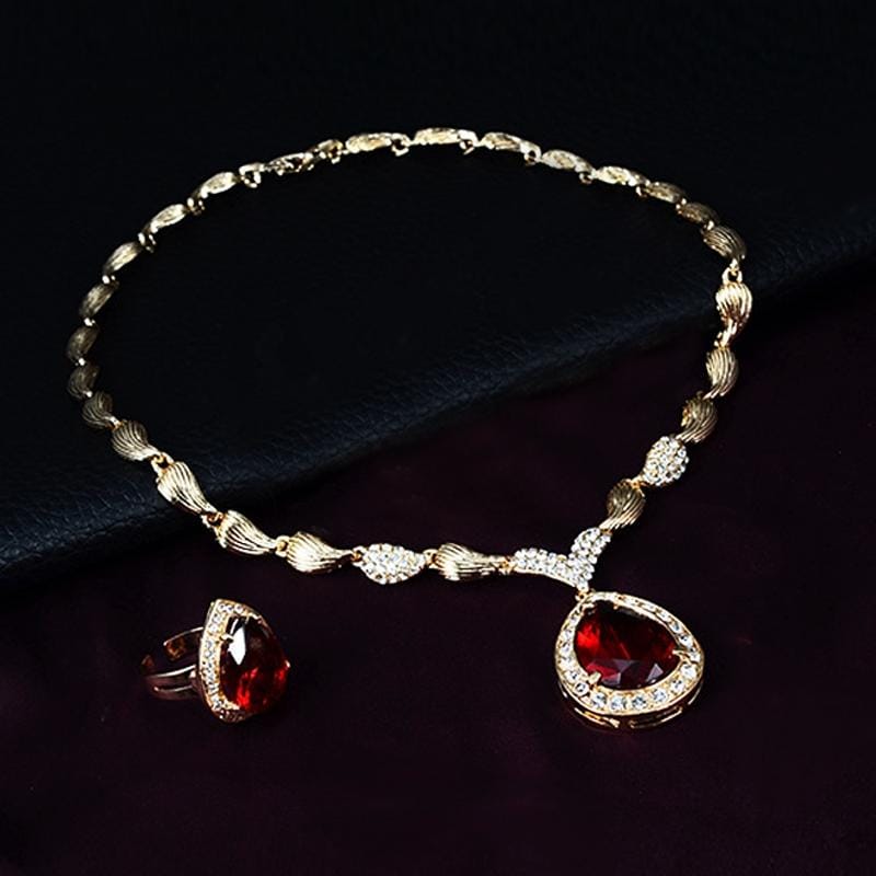 2 PCS Fashion Queen Drops Shape Alloy Gold Plated Necklace Ring Jewelry Set (Red)