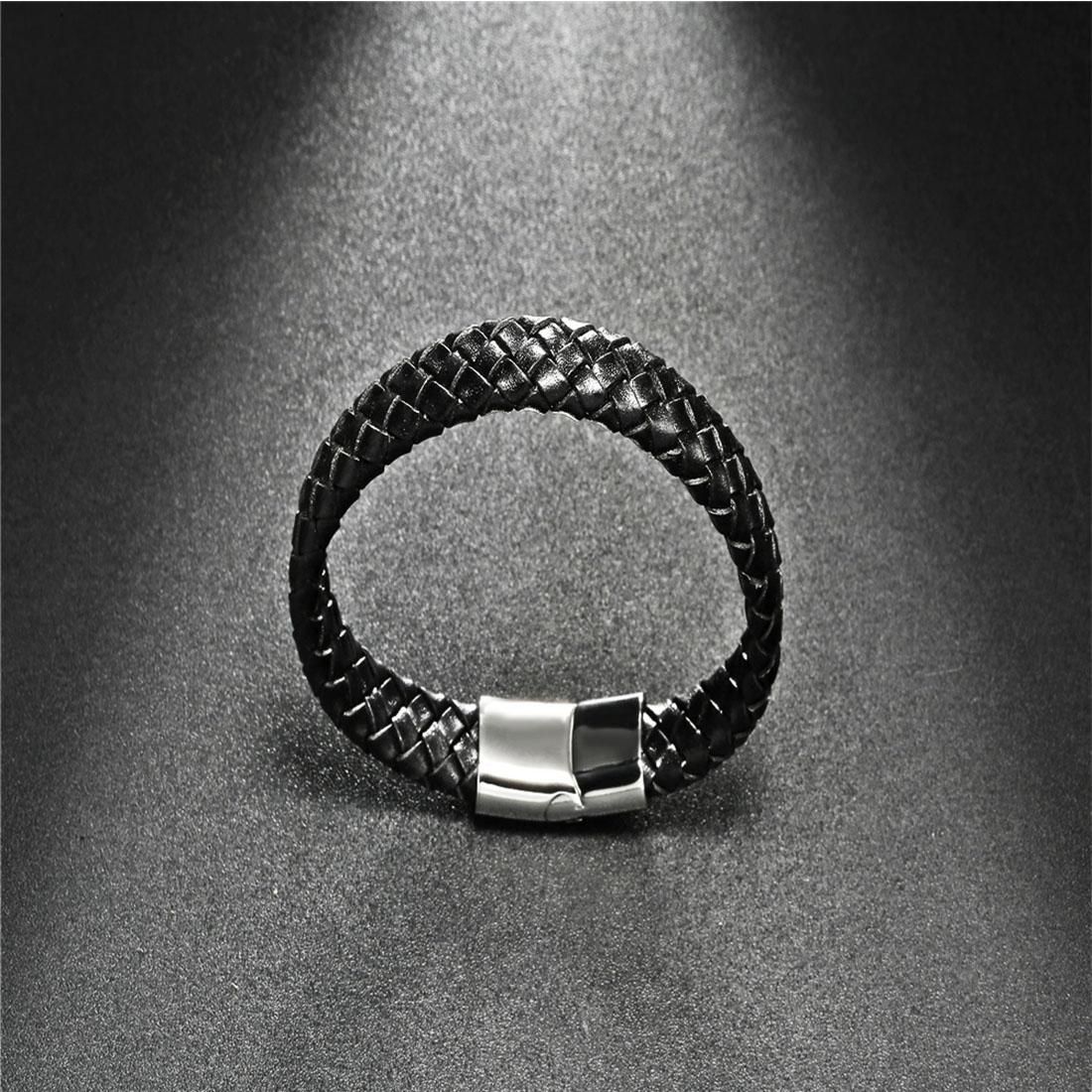 European and American Fashion Men Jewelry Hand Chain Classic Single Color Braided Genuine Leather Bracelet (Black)