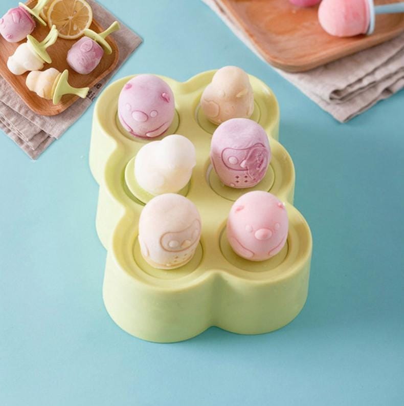 2 PCS Cartoon Silicone Foot Shape DIY Popsicle Mould Six Grid Ice Cream Ice Cube Random Style / Color Delivery