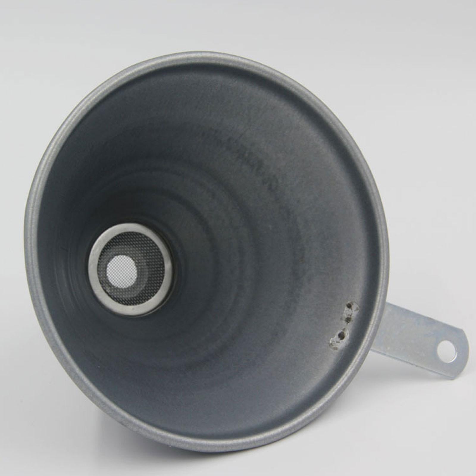 Spout Funnel Automotive Use Portable Metal Funnel for Oils Fuel Liquids 630mm Funnel