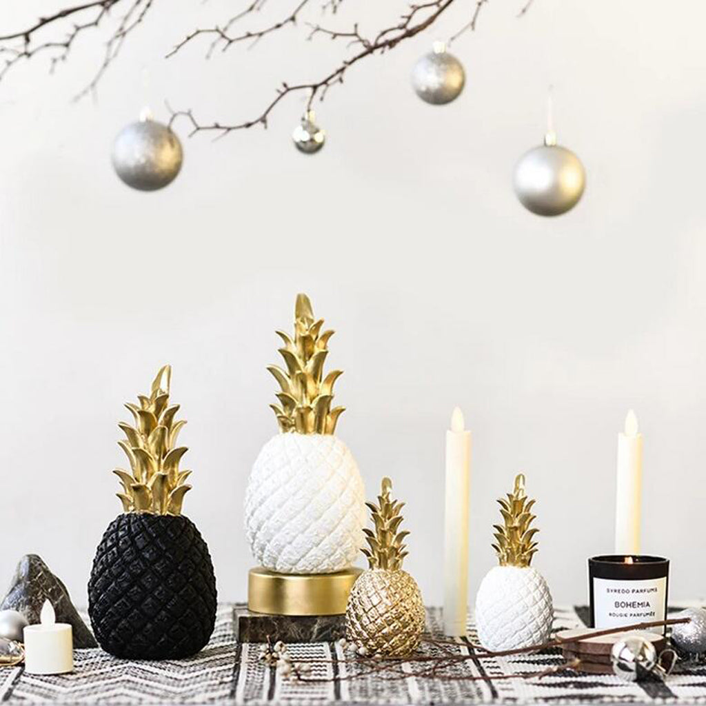 2Pcs Creative Resin Pineapple Shaped Ornament Gift Home Desktop Decoration