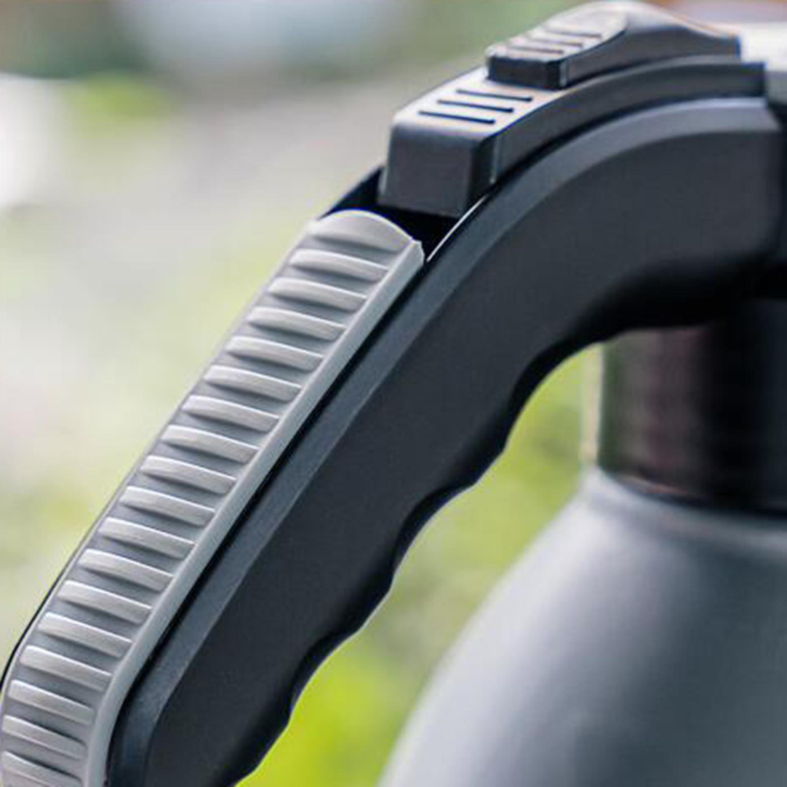 Pump Pressure Water Sprayer Bottle Handheld Garden Pump Sprayer for Spraying Grey Metal Rod