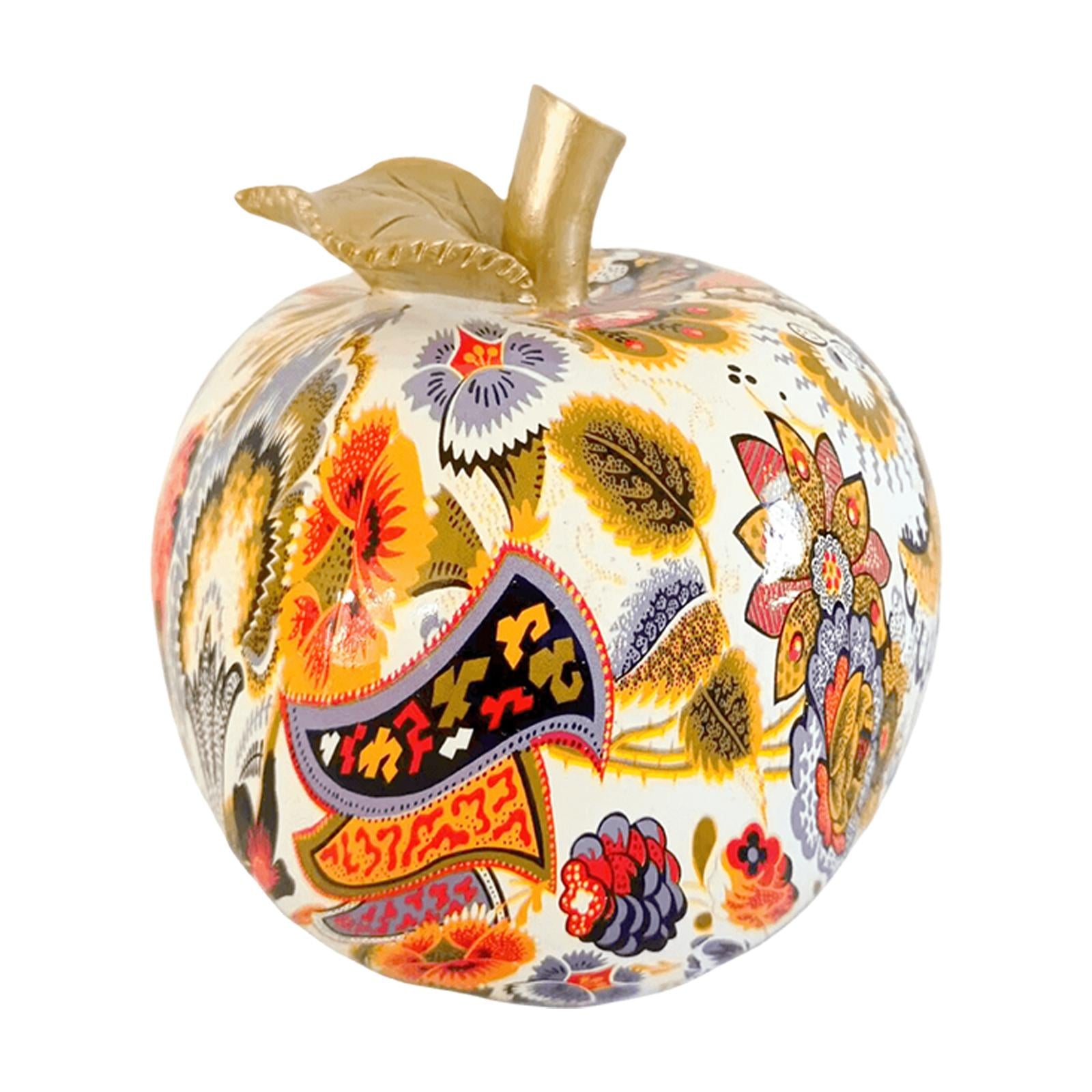 Graffiti Apple Statue Colorful Apple Resin Sculpture for Bookshelf Entry Bar Style B