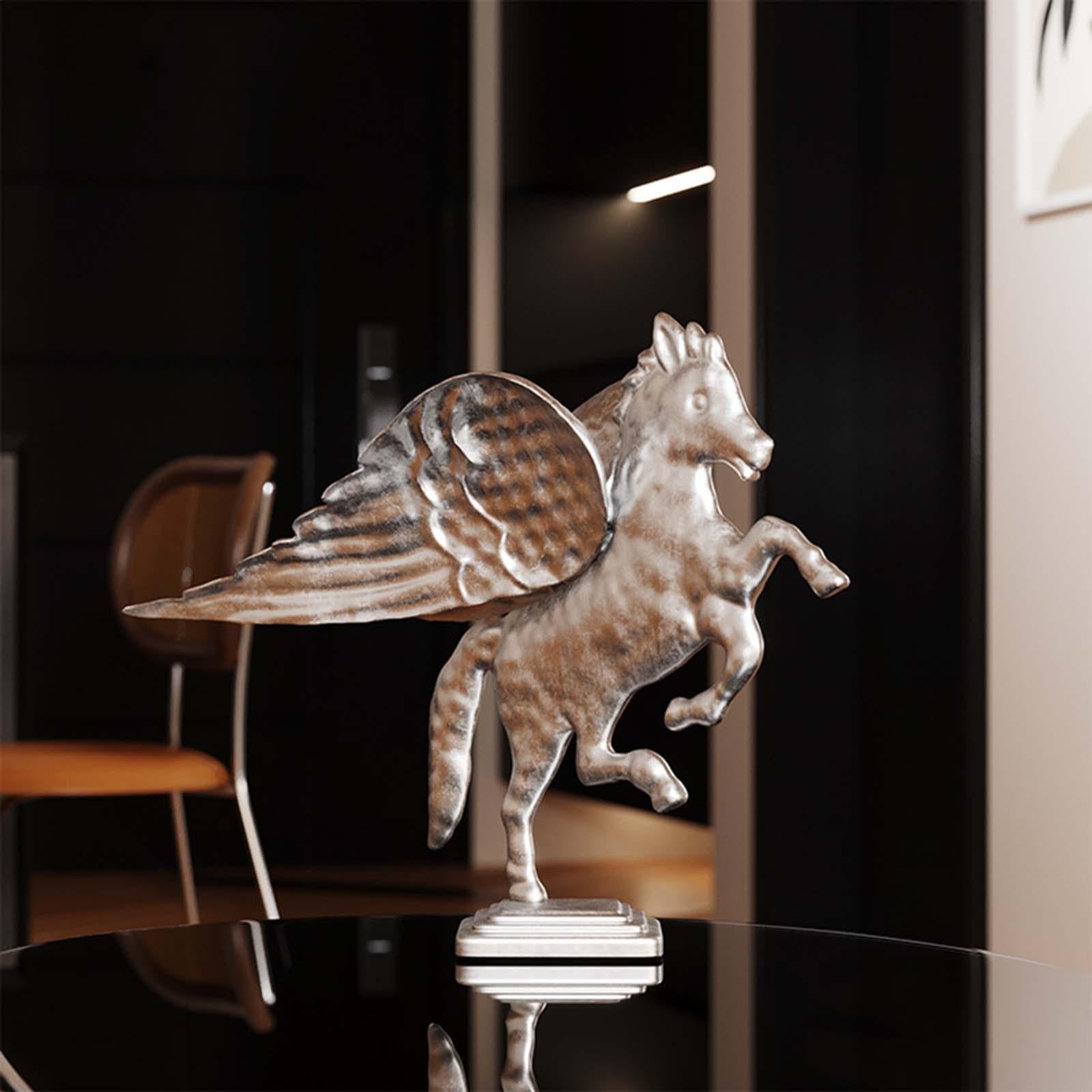 Metal Horse Statue Figurines Creative Bedroom Housewarming Animal Sculptures Aureate