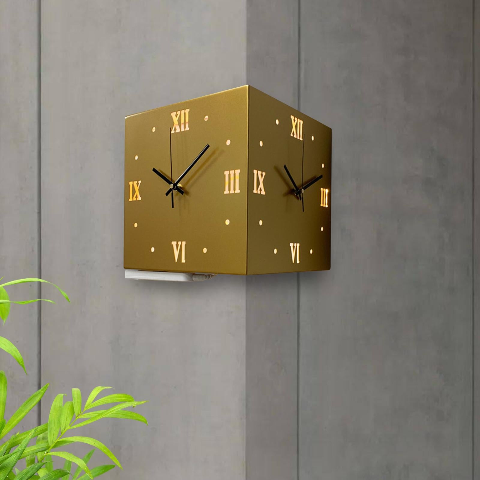 Corner Wall Clock Creative Indoor Outdoor Clock for Farmhouse Home Classroom golden