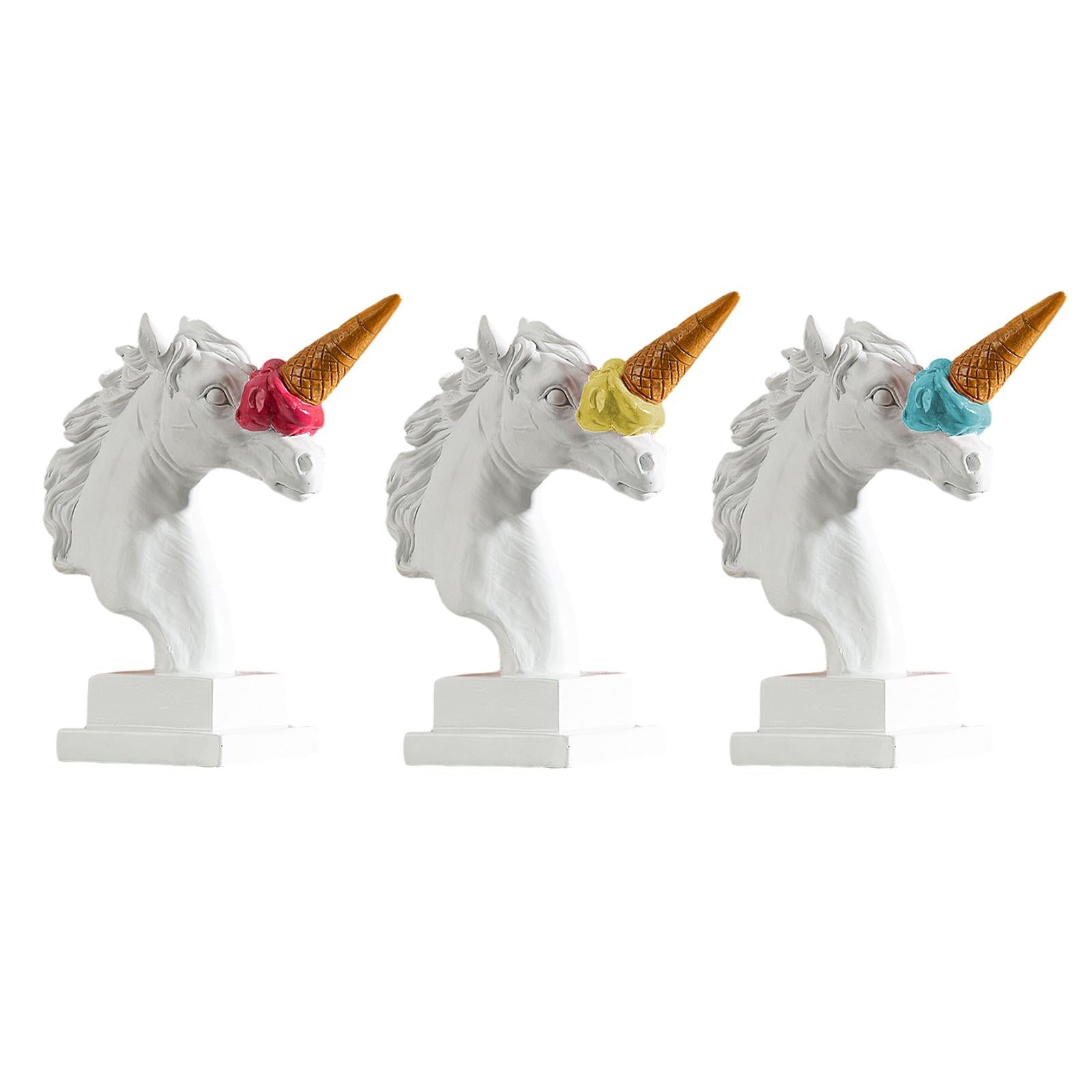 Horse Head Figurine Modern Resin Ornament for Bookshelf NightStand Farmhouse White and Red