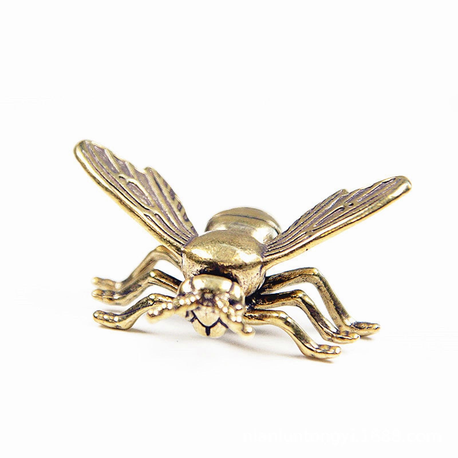 Bee Figurine Tea Pet Metal Small Bee Decoration for Bookself Desk Home Decor