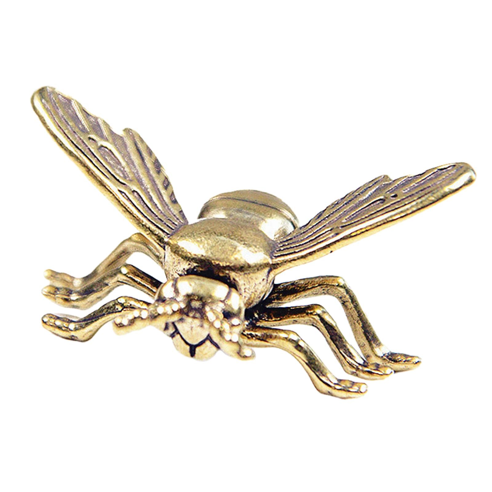 Bee Figurine Tea Pet Metal Small Bee Decoration for Bookself Desk Home Decor