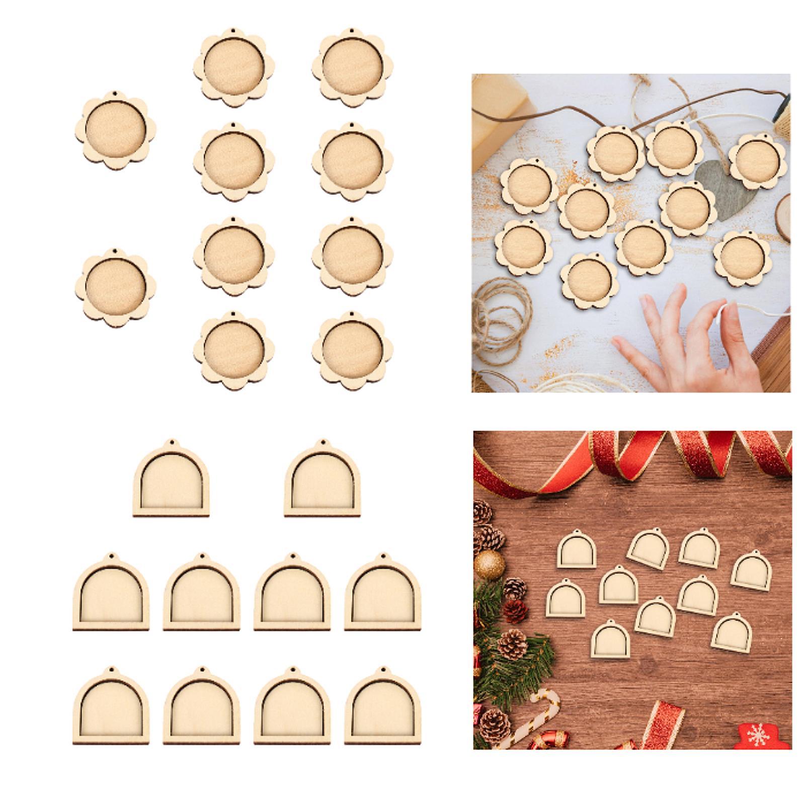 10 Pieces Mini Embroidery Hoop for DIY Jewelry Pendant and Keychain Quilting Flower Shape