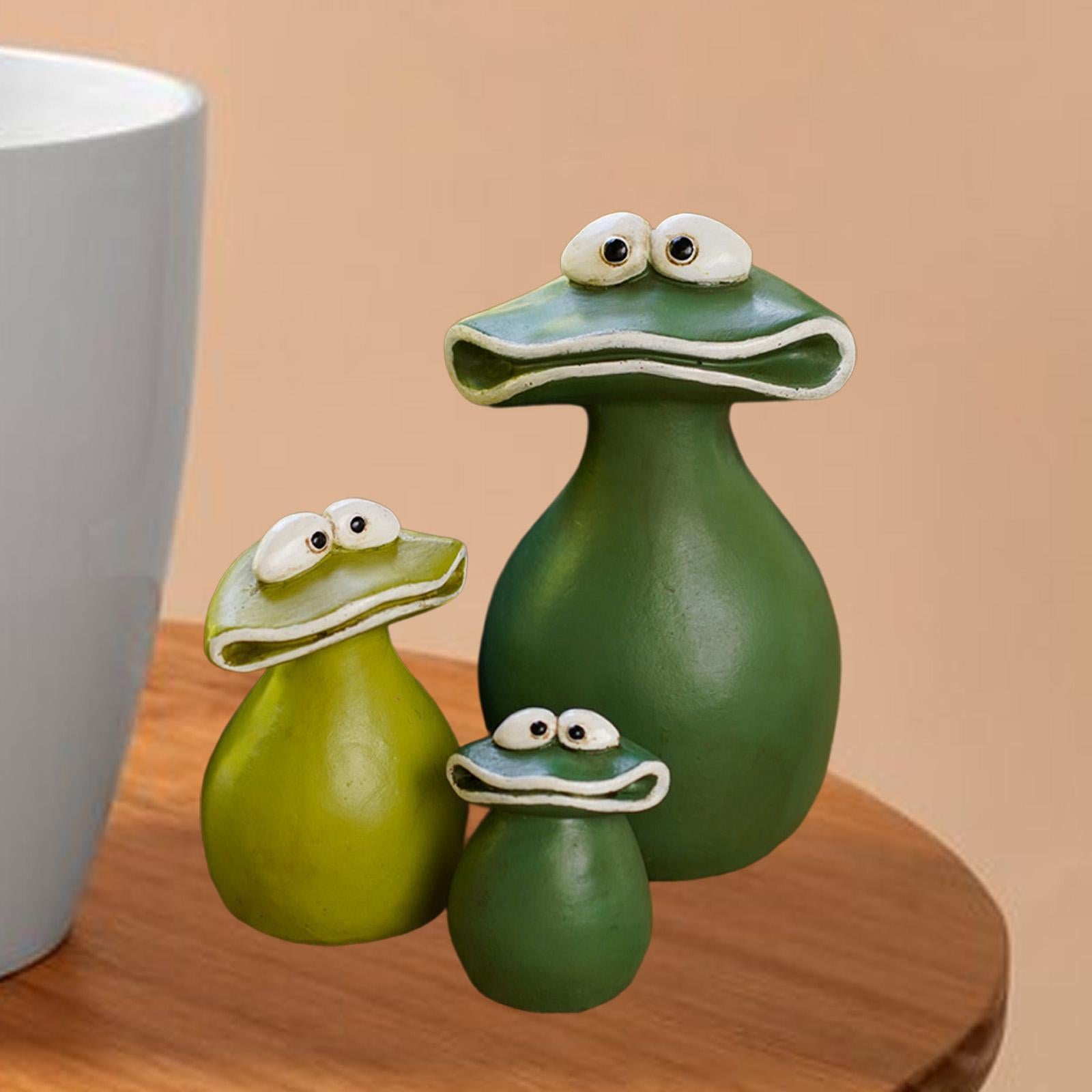 3Pcs Frog Garden Ornaments Cute Animal Statues for Backyard Desk Living Room
