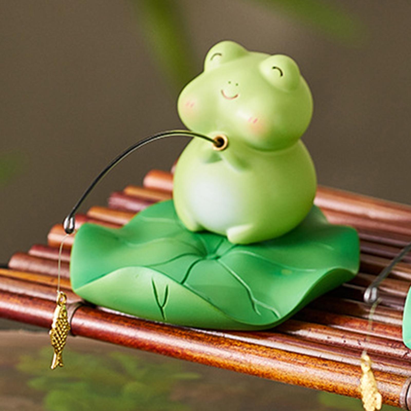 Phone Stand Practical Multifunctional Phone Holder for Office Home Birthdays Frog