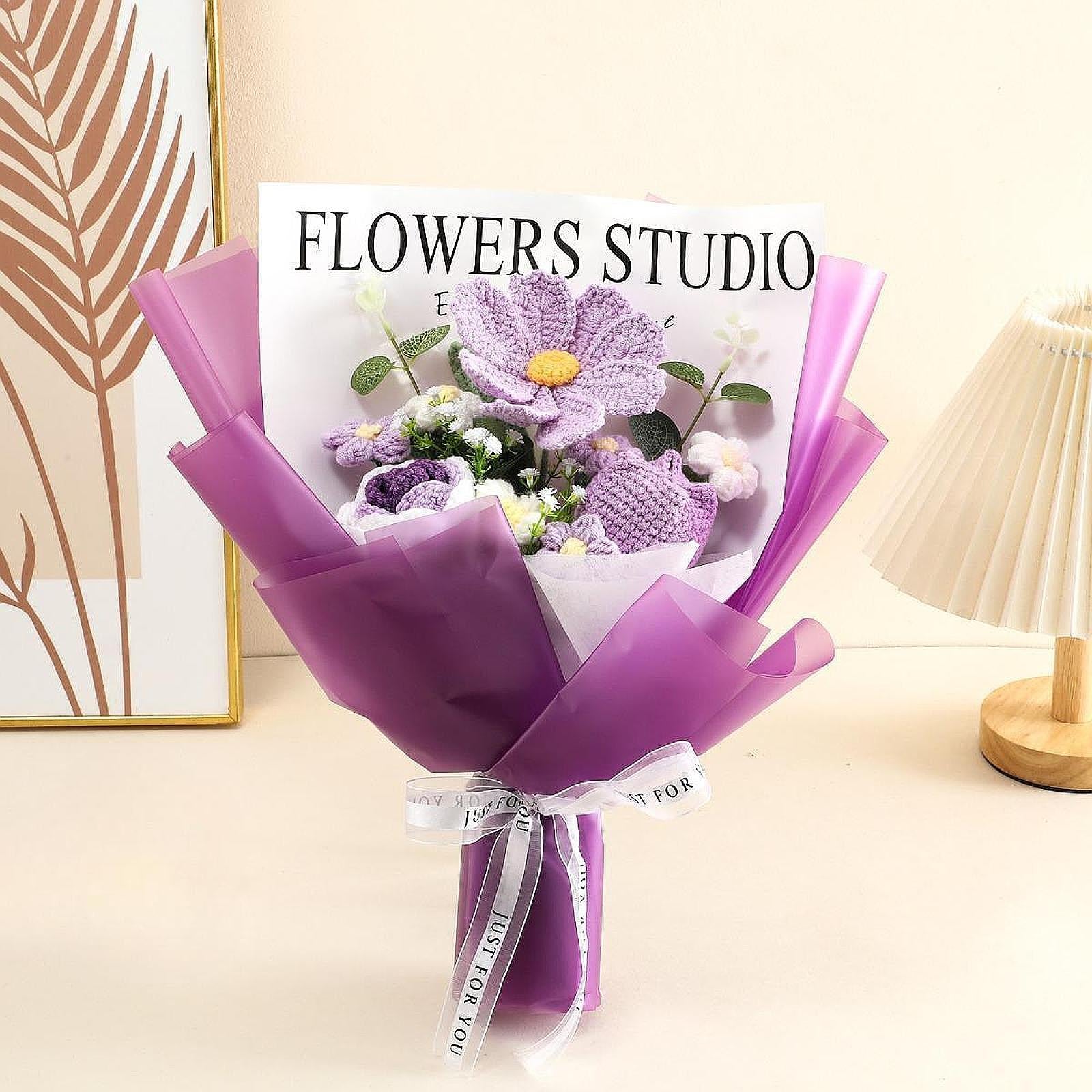 Crochet Bouquet Knitted Artificial Gesang Flowers for Teacher’ Day Women Mom Purple