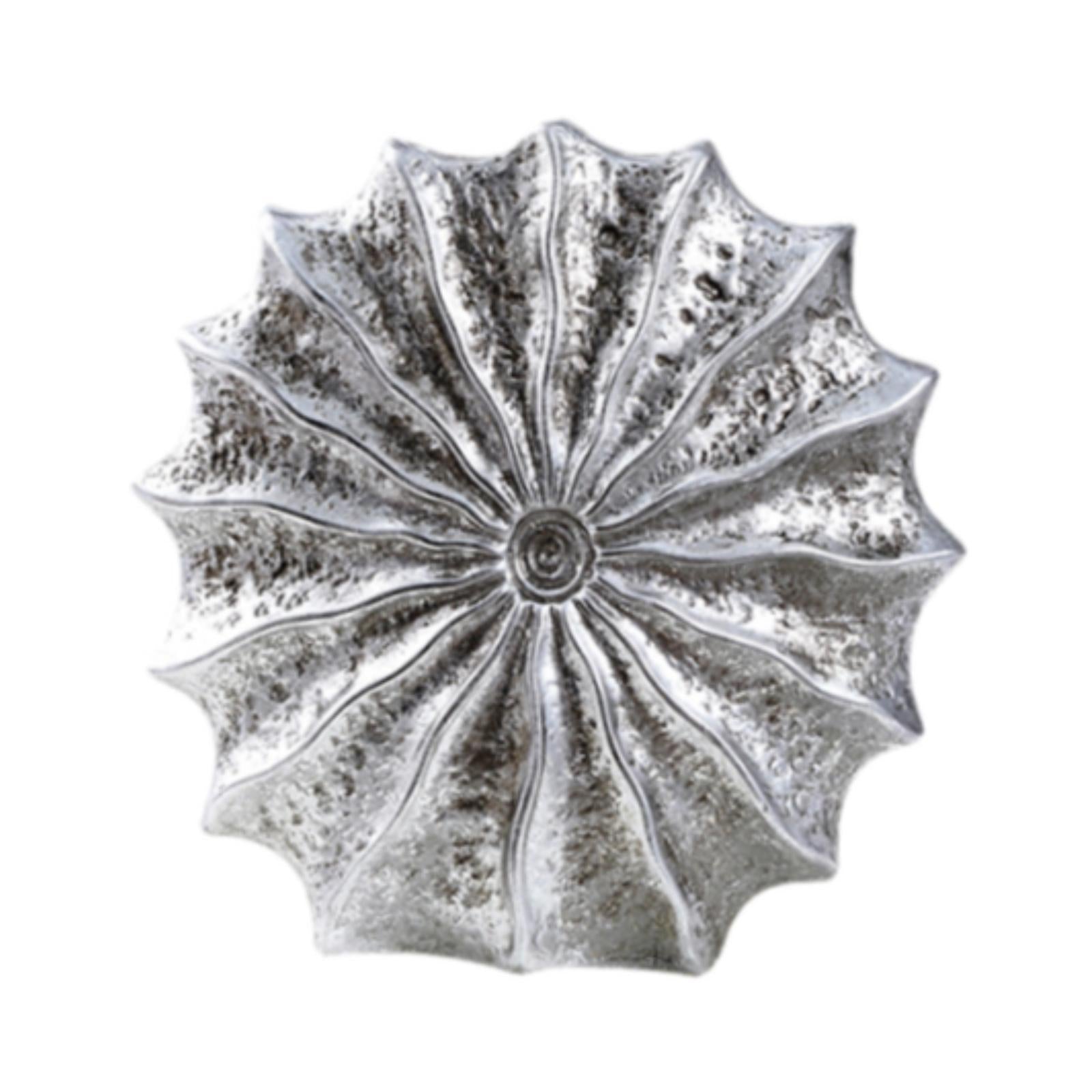 Conch Flower Vase Retro Tabletop Ornament for Dining Table Living Room Party Silver Small