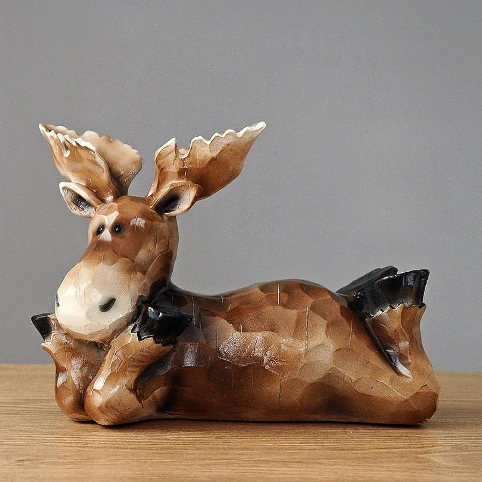 Reindeer Sculpture Ornament Office Souvenirs Gifts Desktop Desk Resin Statue Brown Lying Down