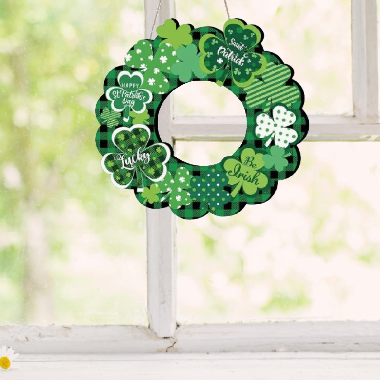Wooden ST Patrick's Day Wreath Holiday Welcome Plaque Hanging Ornament
