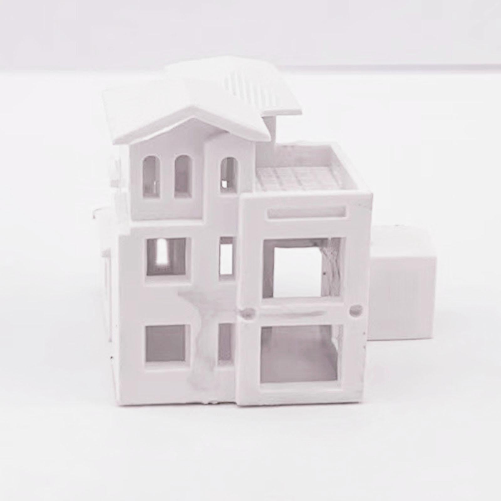 Miniature Unpainted House Landscape Railway Train 1:500 Dollhouse Decoration Style B