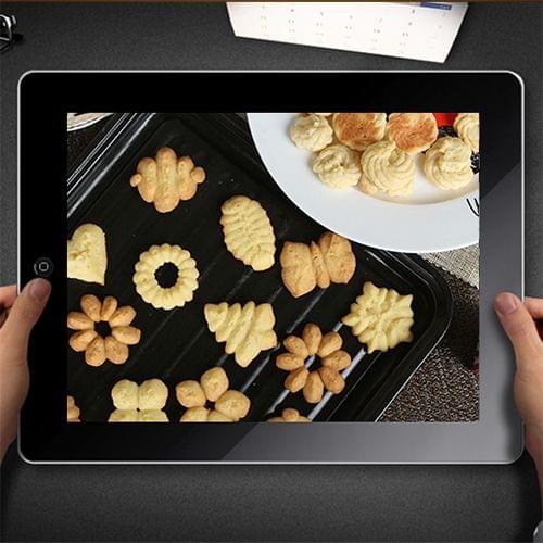 Multi-function Household Cookie Biscuit Machine Tool Mold Decorating Mounted DIY Baking with 20 Moulds & 4 Nozzles(Silver)