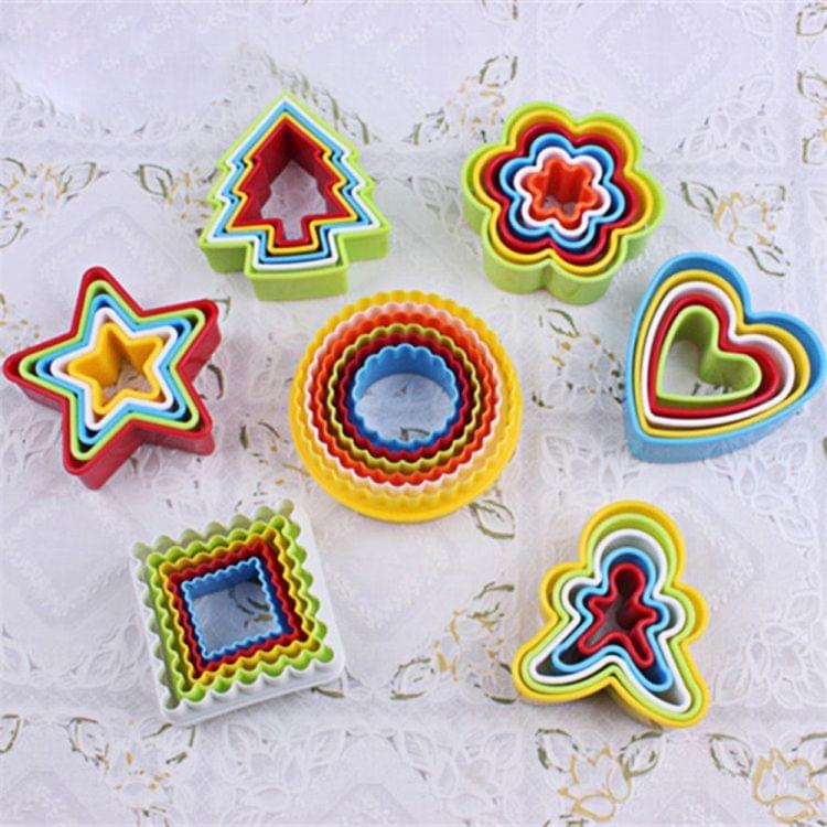 5 PCS Cookies Plastic Cake Mould Biscuit Plunger Forms DIY Baking Tools(Tree)
