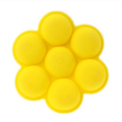 Silicon Ice Cube Pattern Tray / Ice Mold with Smile(Yellow)
