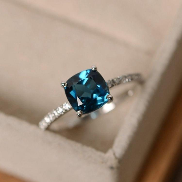 Women Fashion Desgin Luxury Inlaid Stone Square Rings, Ring Size:7(Blue)