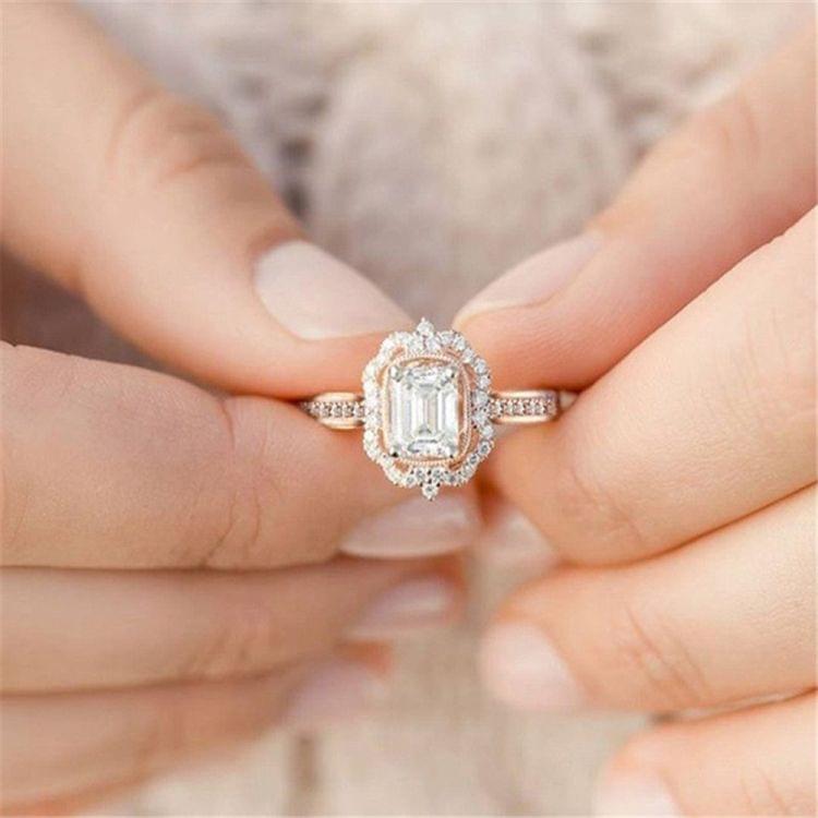 Woman Fashion Square Diamond Wedding Ring, Ring size:6(White)