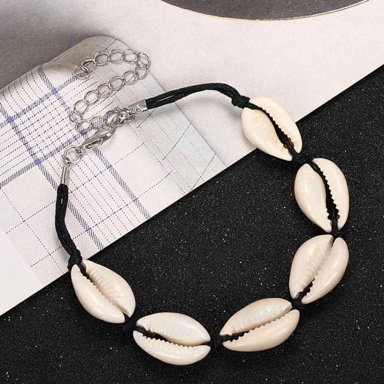 Cowrie Shell Adjustable Fashionable Chain Bracelet for Women(White)