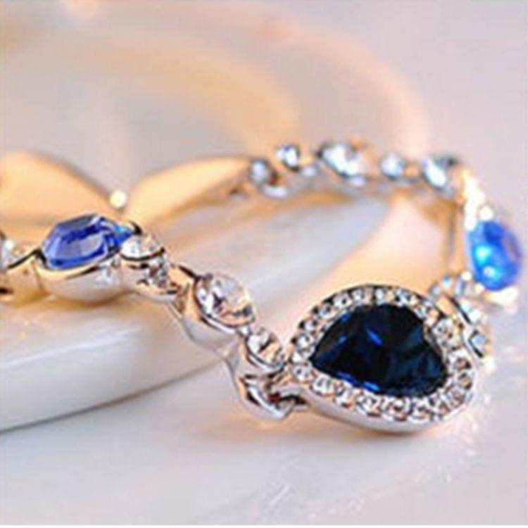 Crystal Rhinestone Heart Simple Bangle Bracelet(Blue)