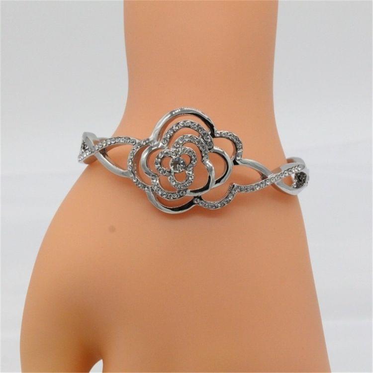 Silver-Plated Openwork Rosette with Zircon Buckle Bracelet