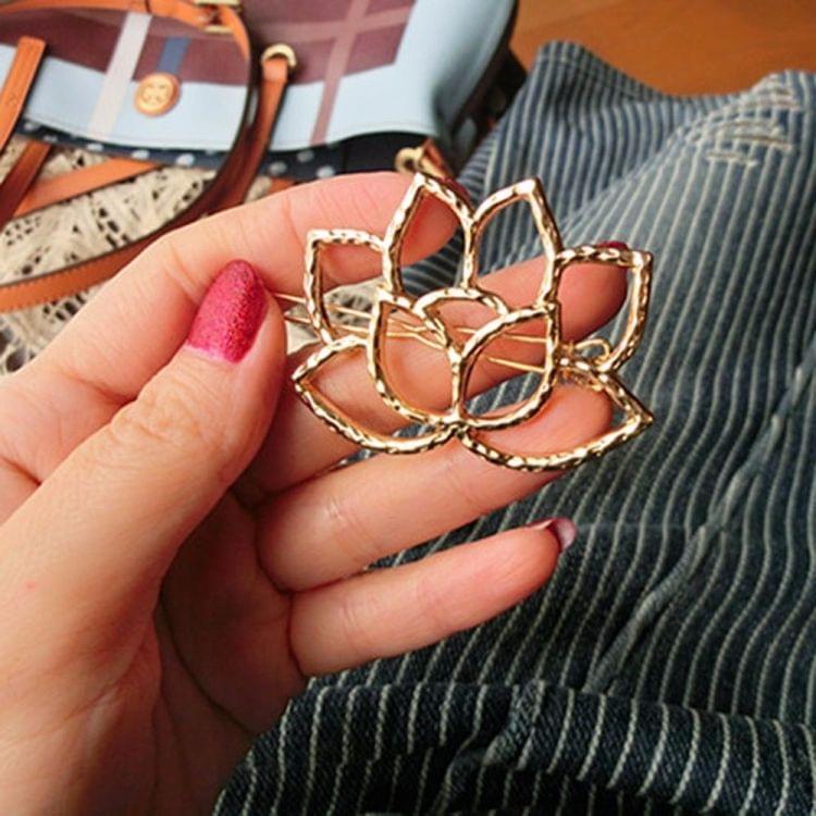 3 PCS Small Fresh Boutique Lotus Art Metal Shape Retro Hairpin Headdress, Size:5.2x4cm(Gold)