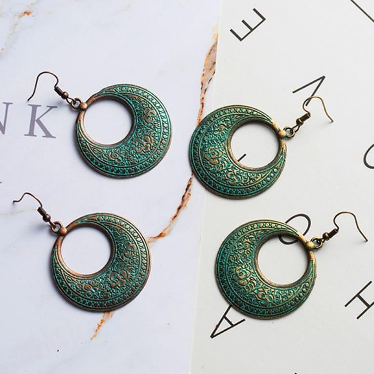 Bohemian Vintage Bronze Carved Water Drops Retro Earrings For Women(E020630)