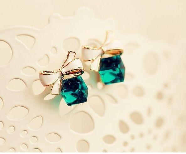 Bow-knot Cubic Crystal Earrings Rhinestone Stud Earrings For Women(Blue)