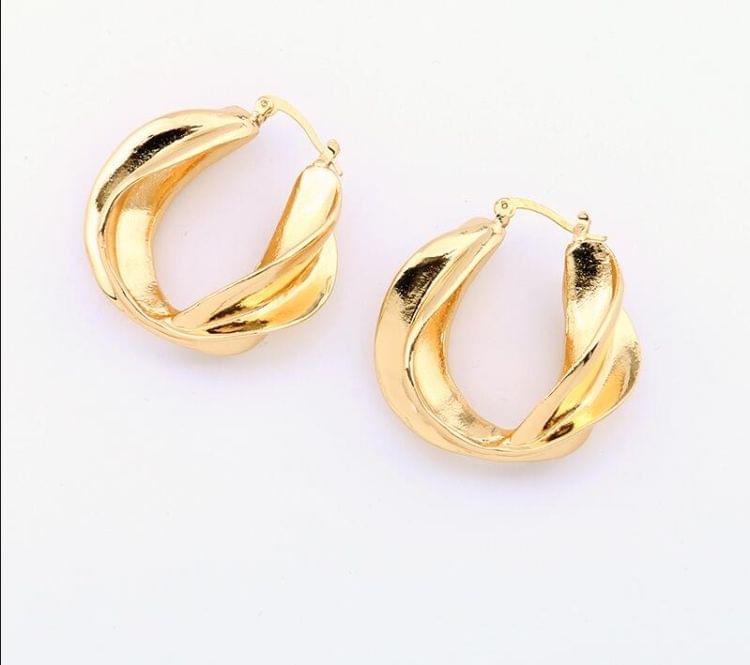 Women Twisted Geometric Hoop Chic Earrings(gold)