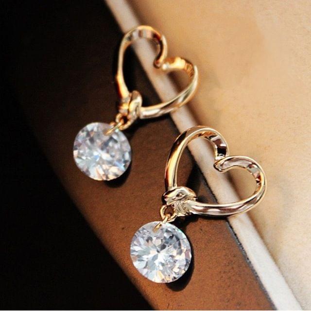 2 PCS Women Elegant Fashion Crystal  Heart Design Earring