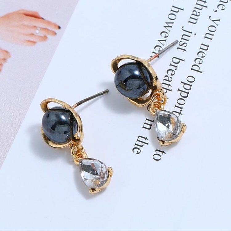 Crystal Simple Elegant Pearl Flower Stud Earring for Women(Grey)