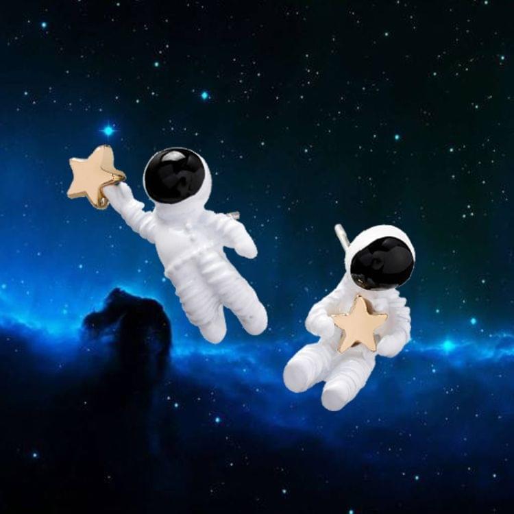 Fashion Space Astronauts Small Stud Earrings Woman Earrings