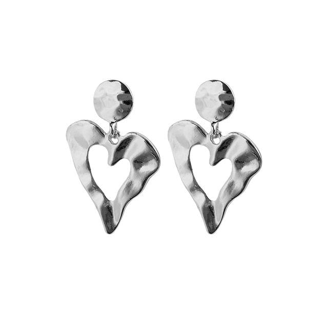 Personality Exaggerated Irregular Heart Shaped Alloy Earrings for Women(White Gold)