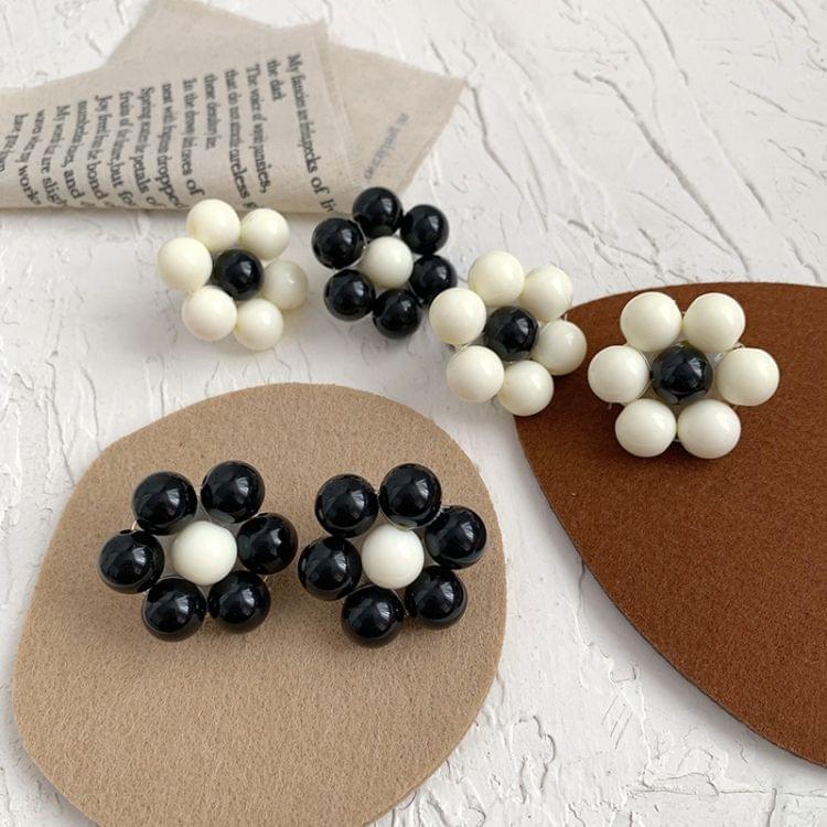 Fashion Acrylic Black and White Beaded Flower Stud Earring(Black Clip Earring)